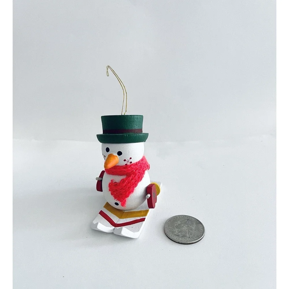 Vintage CR Dakin &Co. 1984 Wood Ornaments Frosty‎ The Snowman On Skis